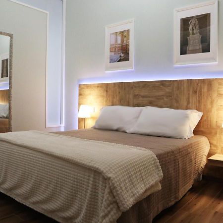 Residenza La Reggia Bed & Breakfast กาแซร์ตา ภายนอก รูปภาพ